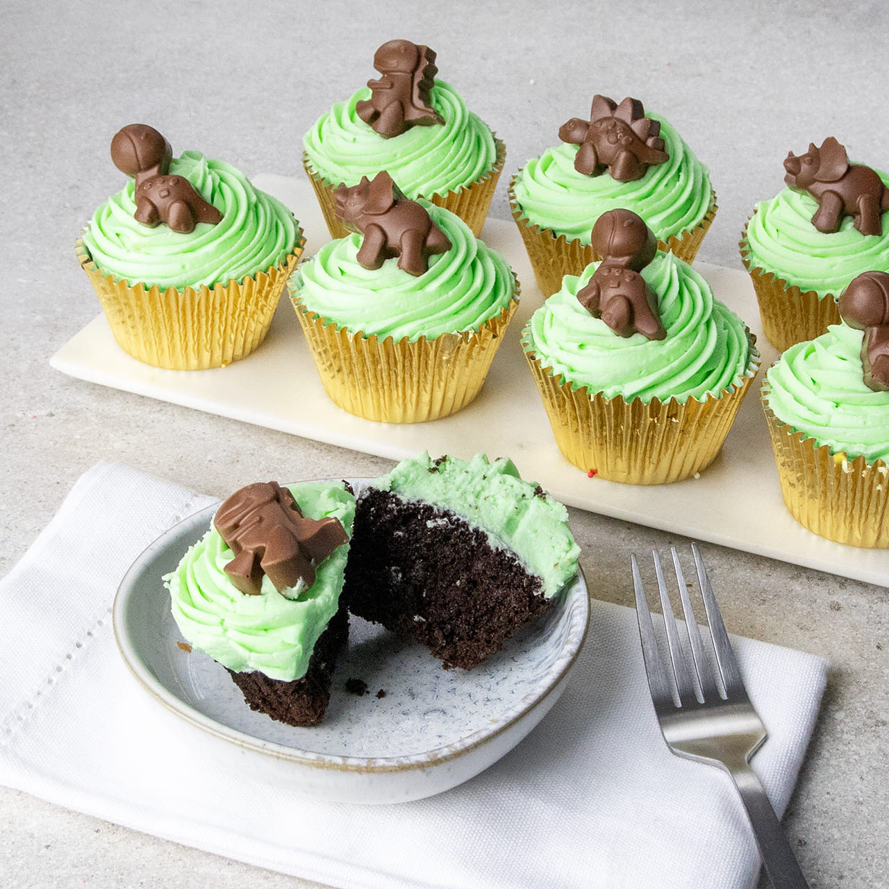 Chocolate sponge cupcake with topper